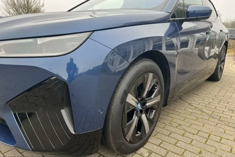 BMW iX din 2022 cu 27.800 km - oferta BMW237339 - foto 41