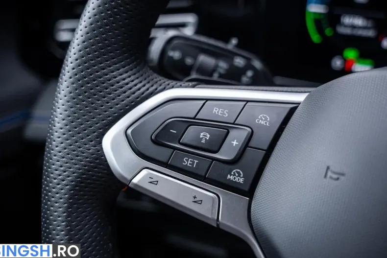 Volkswagen Tiguan din 2025 cu 9.989 km - oferta VOL237344 - foto 11