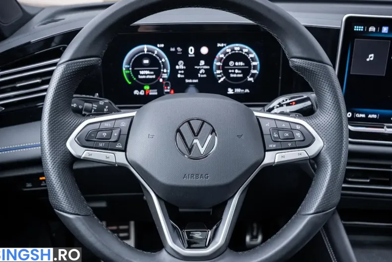 Volkswagen Tiguan din 2025 cu 9.989 km - oferta VOL237344 - foto 14