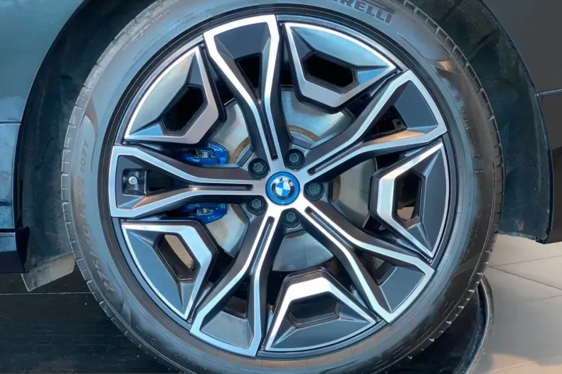 BMW iX din 2022 cu 49.987 km - oferta BMW237345 - foto 5
