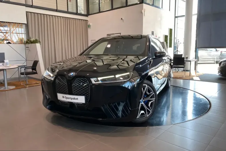 BMW iX din 2022 cu 49.987 km - oferta BMW237345 - foto 28