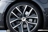 Porsche Taycan din 2026 cu 19.900 km - oferta POR237347 - foto 9