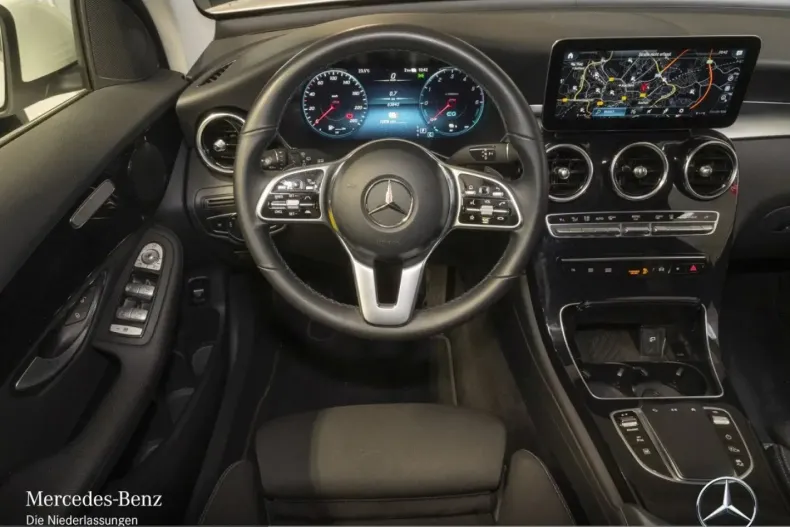 Mercedes-Benz GLC 300 (Clasa GLC) din 2022 cu 63.812 km - oferta MER237348 - foto 10