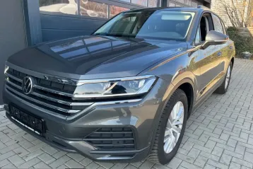 Volkswagen Touareg din 2025 - oferta VOL237350