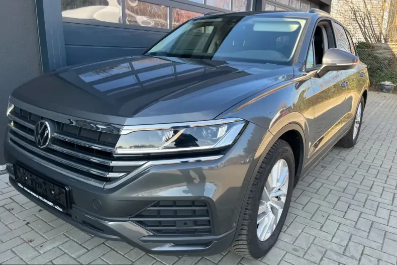 Volkswagen Touareg din 2025 cu 25.500 km - oferta VOL237350 - foto 1