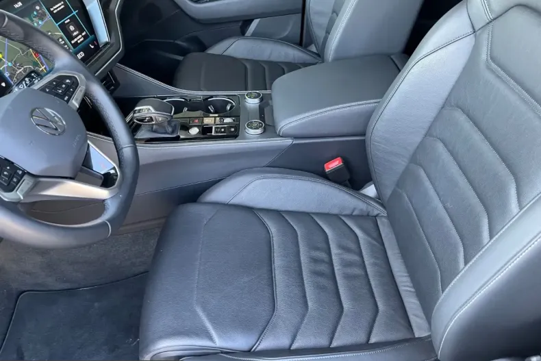 Volkswagen Touareg din 2025 cu 25.500 km - oferta VOL237350 - foto 8