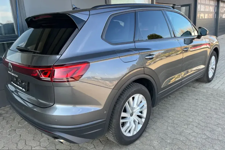 Volkswagen Touareg din 2025 cu 25.500 km - oferta VOL237350 - foto 9