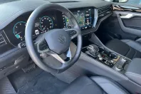 Volkswagen Touareg din 2025 cu 25.500 km - oferta VOL237350 - foto 14