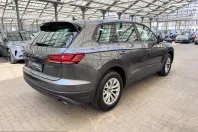 Volkswagen Touareg din 2023 cu 30.404 km - oferta VOL237354 - foto 4