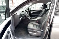 Volkswagen Touareg din 2023 cu 30.404 km - oferta VOL237354 - foto 7