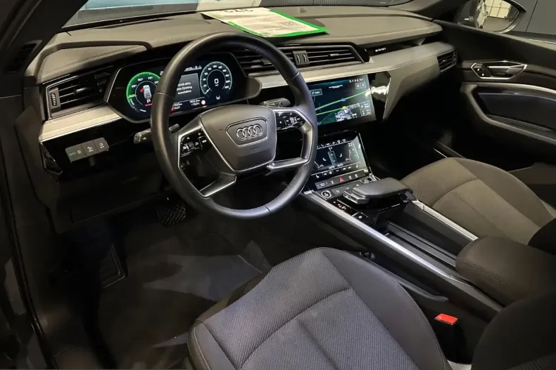 Audi Q8 din 2024 cu 31.000 km - oferta AUD237356 - foto 16