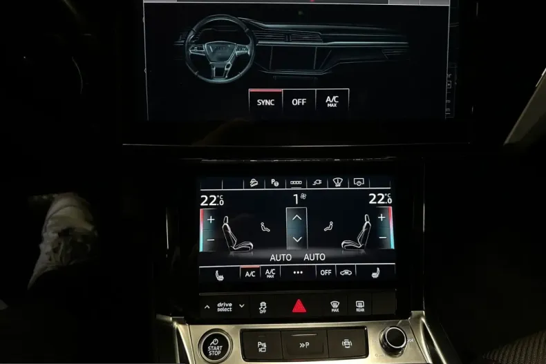 Audi Q8 din 2024 cu 31.000 km - oferta AUD237356 - foto 21