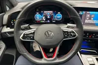 Volkswagen Golf din 2024 cu 30.000 km - oferta VOL237359 - foto 16