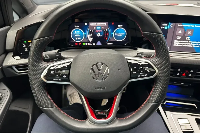 Volkswagen Golf din 2024 cu 30.000 km - oferta VOL237359 - foto 16