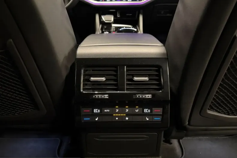 Volkswagen Touareg din 2021 cu 78.000 km - oferta VOL237360 - foto 31
