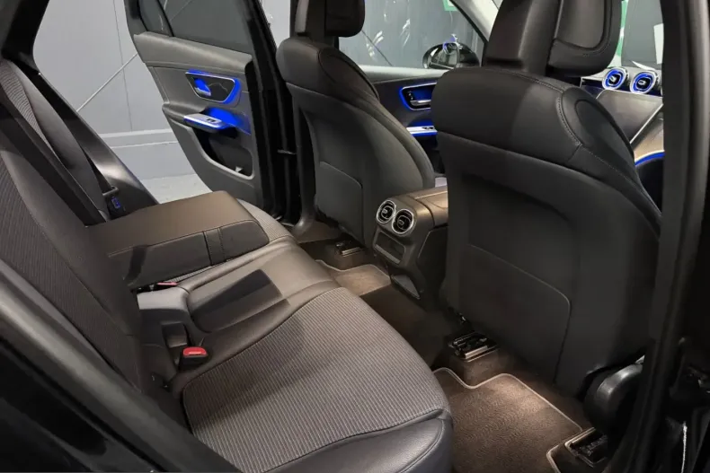 Mercedes-Benz GLC 220 (Clasa GLC) din 2023 cu 70.000 km - oferta MER237366 - foto 26
