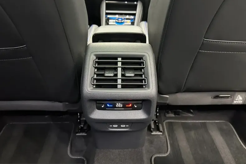 Volkswagen Tayron din 2025 cu 15.000 km - oferta VOL237367 - foto 35