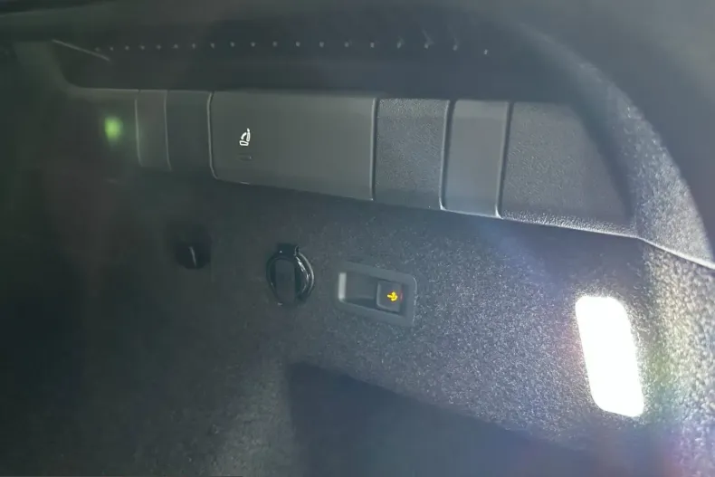 Volkswagen Tayron din 2025 cu 15.000 km - oferta VOL237367 - foto 37