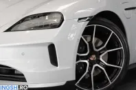 Porsche Taycan din 2026 cu 9.900 km - oferta POR237369 - foto 7