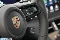 Porsche Taycan din 2026 cu 9.900 km - oferta POR237369 - foto 11