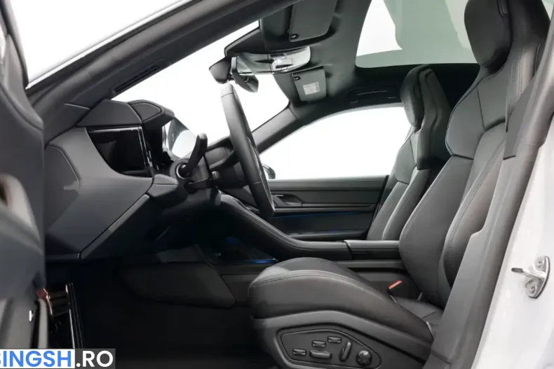 Porsche Taycan din 2026 cu 9.900 km - oferta POR237369 - foto 14