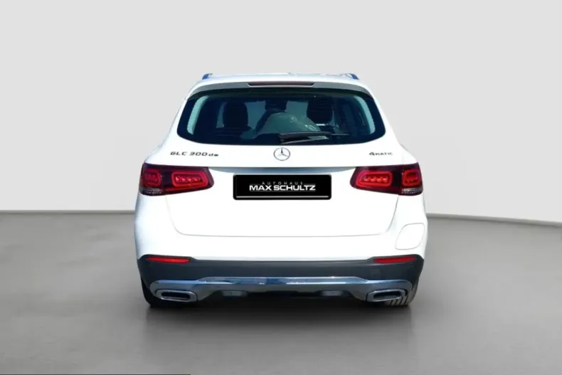 Mercedes-Benz GLC 300 (Clasa GLC) din 2022 cu 92.658 km - oferta MER237371 - foto 5