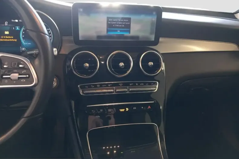 Mercedes-Benz GLC 300 (Clasa GLC) din 2022 cu 92.658 km - oferta MER237371 - foto 10