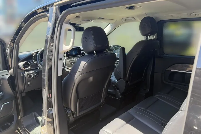 Mercedes-Benz V din 2022 cu 48.922 km - oferta MER237387 - foto 14