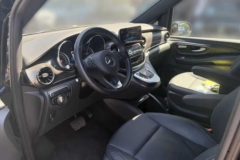 Mercedes-Benz V din 2023 cu 43.220 km - oferta MER237388 - foto 9
