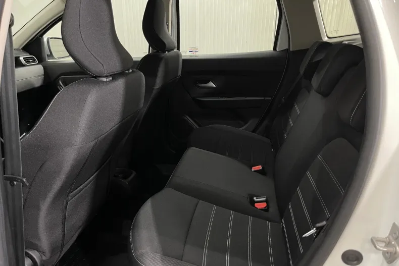 Dacia Duster din 2023 cu 118.298 km - oferta DAC237395 - foto 11