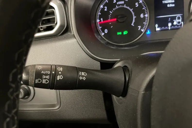 Dacia Duster din 2023 cu 118.298 km - oferta DAC237395 - foto 19