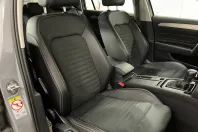 Volkswagen Passat din 2023 cu 172.431 km - oferta VOL237397 - foto 9