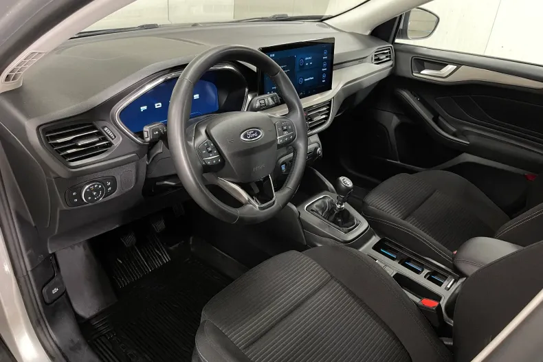 Ford Focus din 2024 cu 68.185 km - oferta FOR237401 - foto 4
