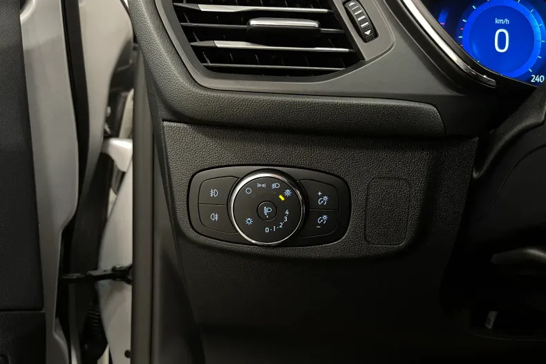 Ford Focus din 2024 cu 68.185 km - oferta FOR237401 - foto 23