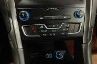 Ford Mondeo din 2022 cu 69.384 km - oferta FOR237402 - foto 20