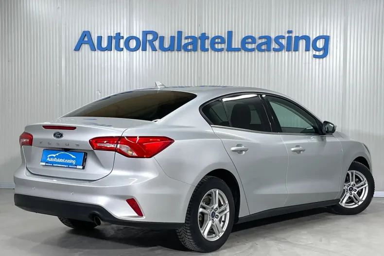 Ford Focus din 2021 cu 64.904 km - oferta FOR237404 - foto 3