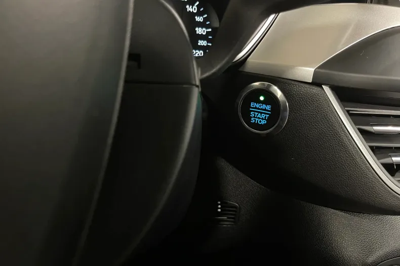 Ford Focus din 2021 cu 64.904 km - oferta FOR237404 - foto 22