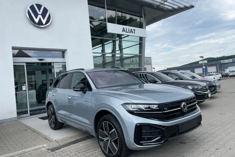 Volkswagen Touareg din 2026 cu 1 km - oferta VOL237405 - foto 1