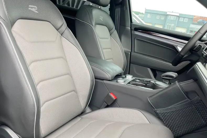 Volkswagen Touareg din 2026 cu 1 km - oferta VOL237405 - foto 25