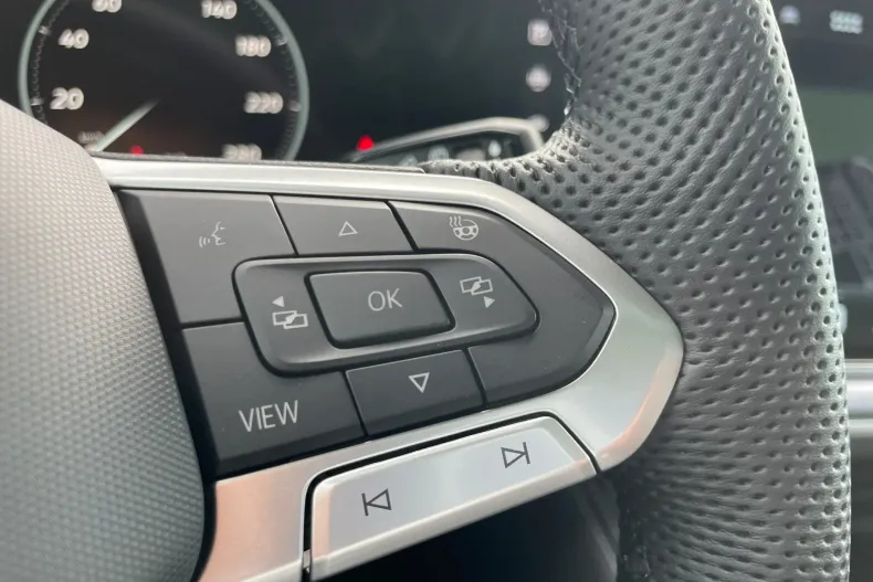 Volkswagen Touareg din 2026 cu 1 km - oferta VOL237405 - foto 30