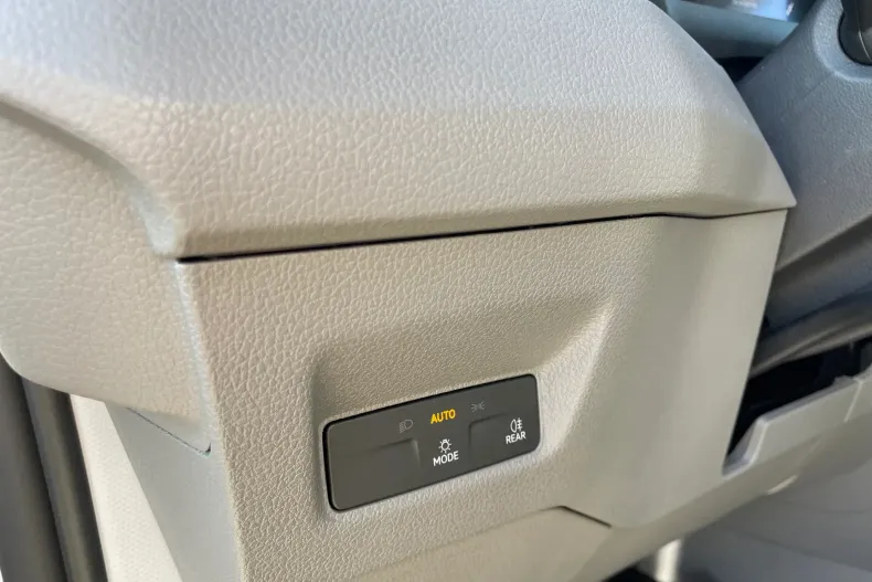 Volkswagen Crafter din 2025 cu 1 km - oferta VOL237406 - foto 9