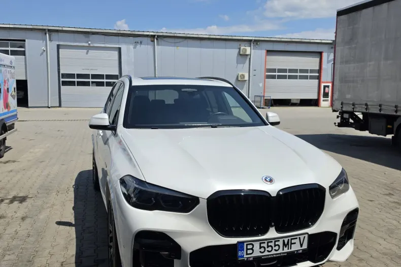 BMW X5 (Seria X) din 2023 cu 47.000 km - oferta BMW237411 - foto 1