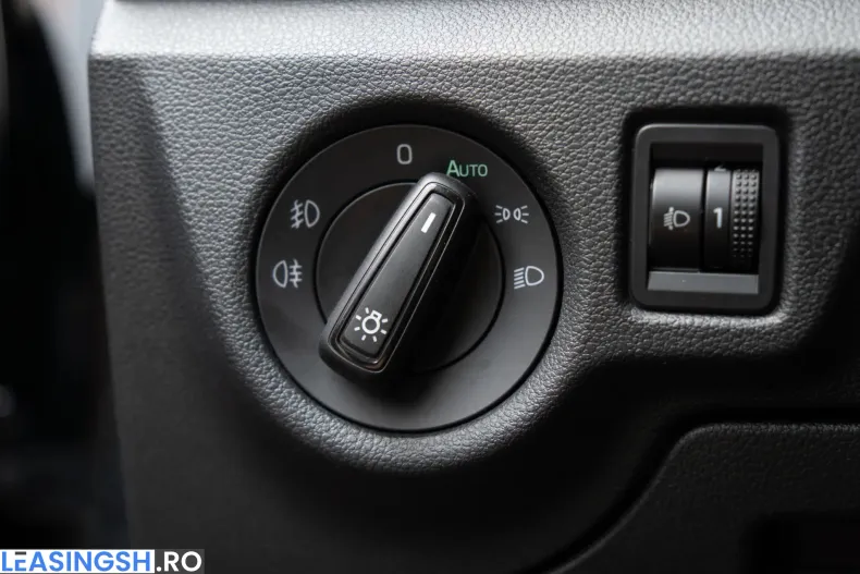 Skoda Kamiq din 2025 cu 35.727 km - oferta SKO237413 - foto 15