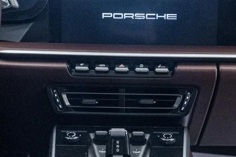 Porsche 911 din 2023 cu 59.000 km - oferta POR237421 - foto 4