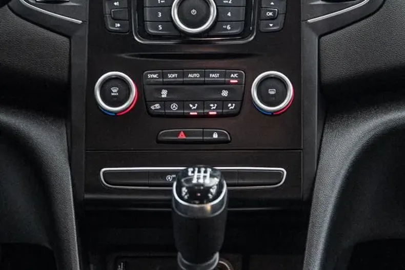 Renault Megane din 2022 cu 114.000 km - oferta REN237430 - foto 4