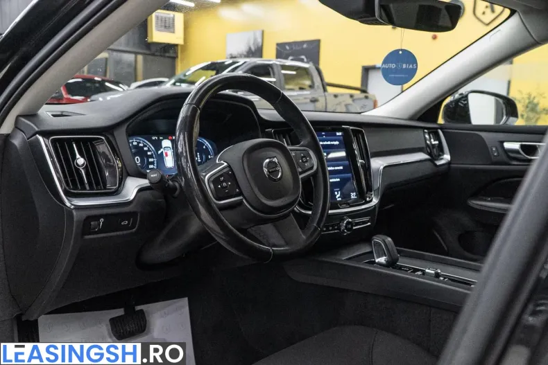 Volvo V60 din 2021 cu 174.700 km - oferta VOL237431 - foto 6