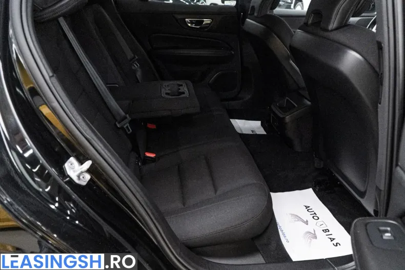 Volvo V60 din 2021 cu 174.700 km - oferta VOL237431 - foto 8