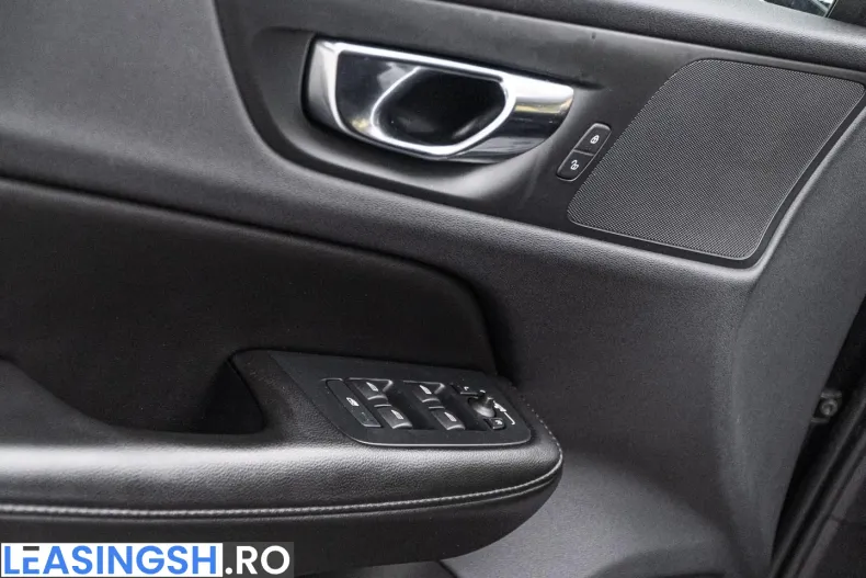 Volvo V60 din 2021 cu 174.700 km - oferta VOL237431 - foto 20
