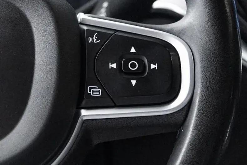Volvo V60 din 2021 cu 174.700 km - oferta VOL237431 - foto 26