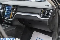 Volvo V60 din 2021 cu 174.700 km - oferta VOL237431 - foto 36